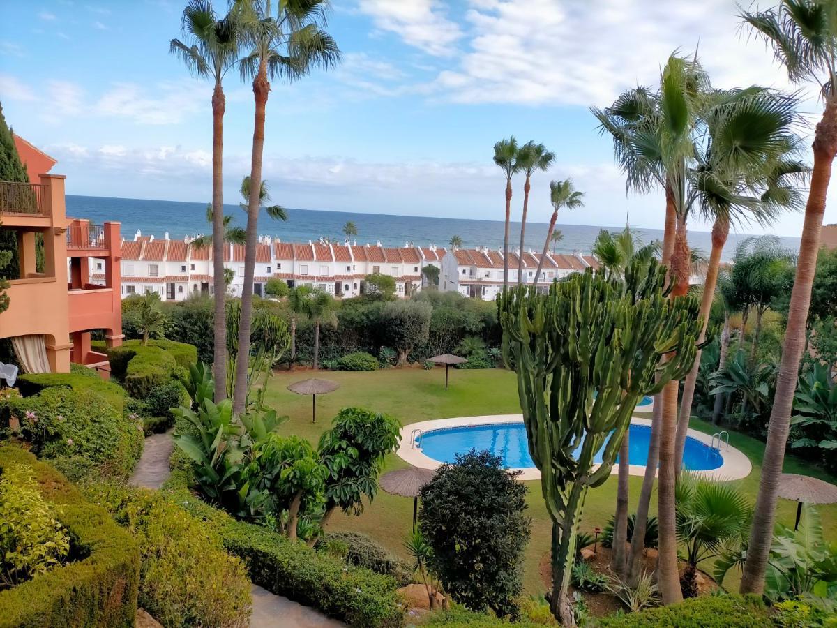 Appartement Met Zeezicht En Vlakbij Het Strand Manilva Eksteriør bilde