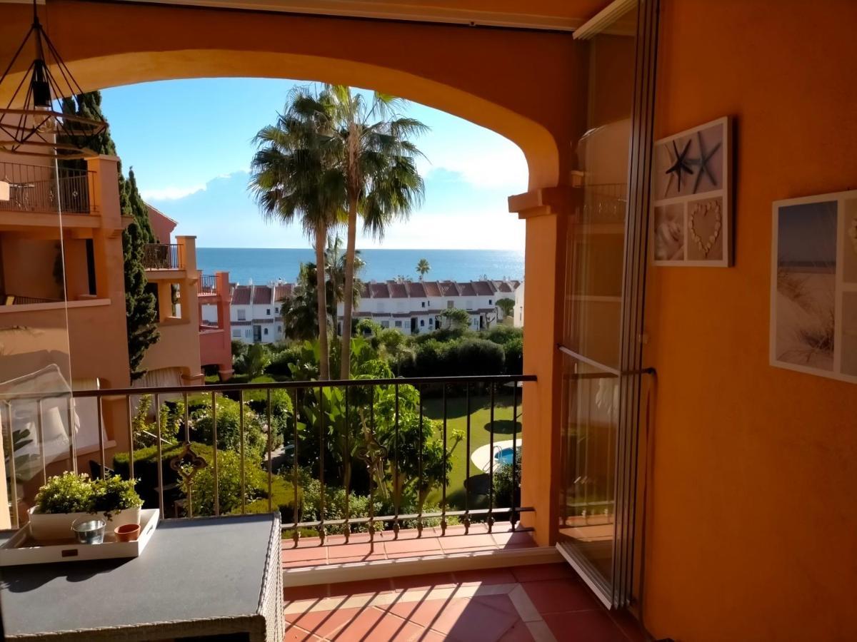 Appartement Met Zeezicht En Vlakbij Het Strand Manilva Eksteriør bilde