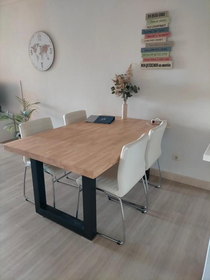 Appartement Met Zeezicht En Vlakbij Het Strand Manilva Eksteriør bilde